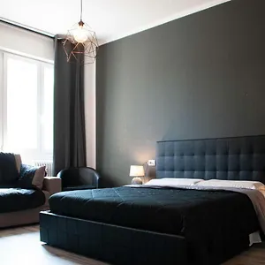 La Boutique Fronte Fiera Bolonha